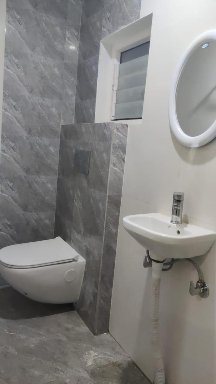 Royal Inn Guwahati Luaran gambar